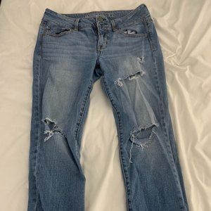 Distressed AE Artist Crop Jeans